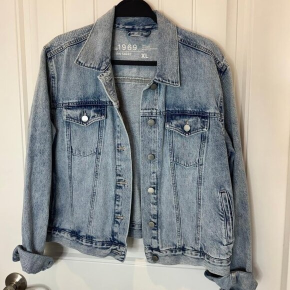 The GAP 1969 Denim Jacket, Size XL Women's - Picture 1 of 3